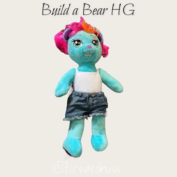 Build-A-Bear Workshop Honey Girl Plush Trio - Set of 3 - Picture 6 of 12